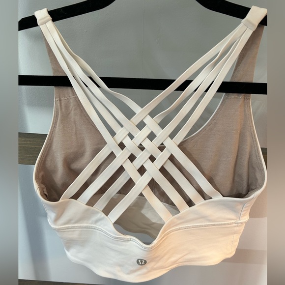 Lululemon Free to Be Moved bra - Picture 2 of 3
